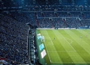 开云体育下载-绿茵与硬木，跨越时空的末节哲学