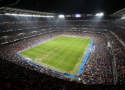 开云体育APP下载-76人鏖战猛龙，克莱·汤普森意外成为全场焦点